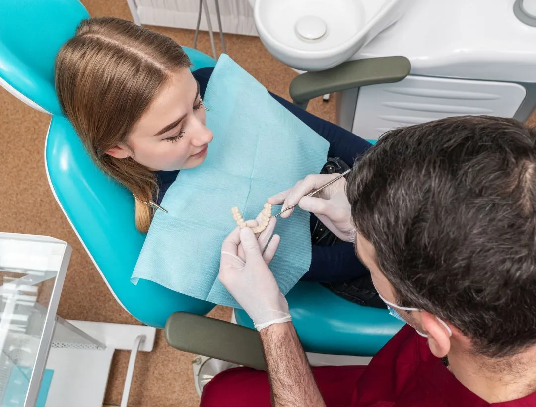 what is the difference between temporary and permanent dentures?