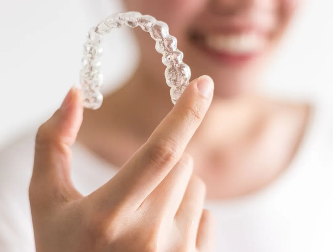 smile direct club vs invisalign which is better?