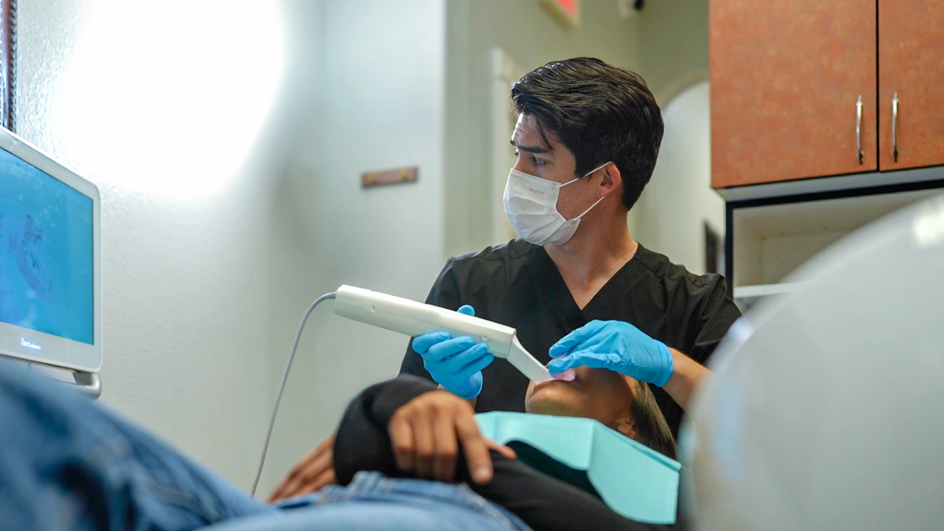 university dental team 15